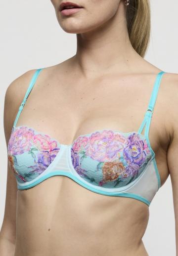 Бюстгальтер