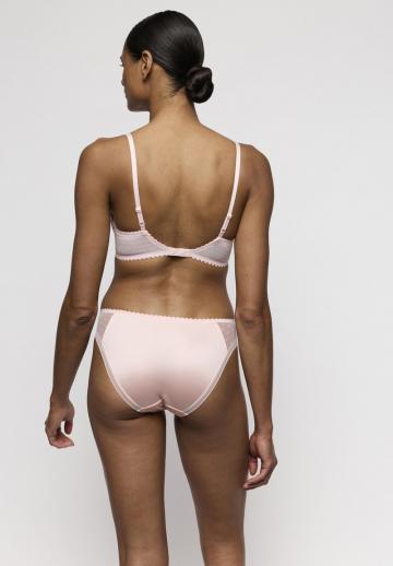 Бюстгальтер на косточках