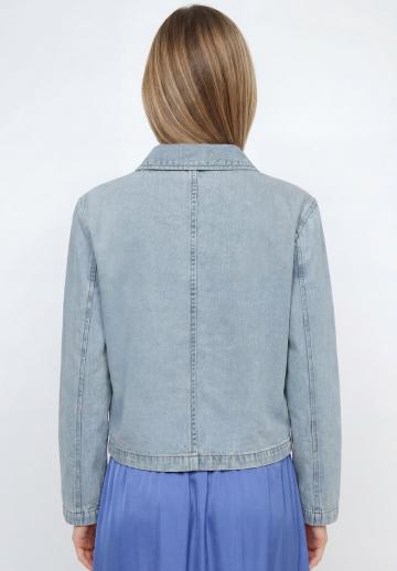 Джинсовая куртка