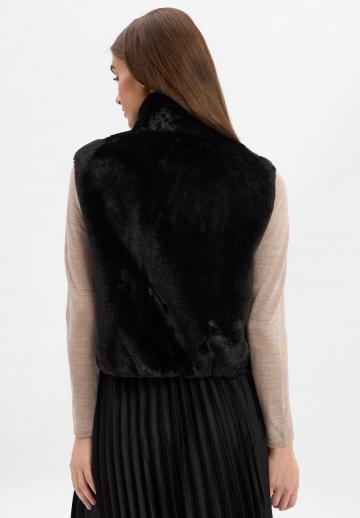 Пуховой жилет