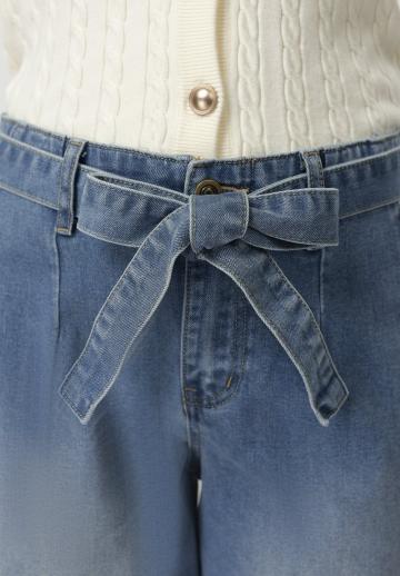 Прямые джинсы