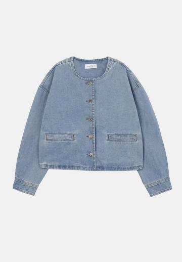 Джинсовая куртка