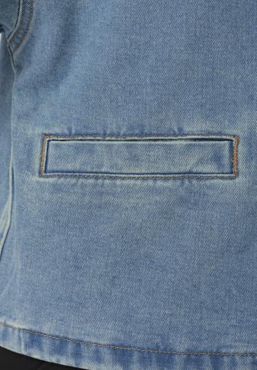 Джинсовая куртка