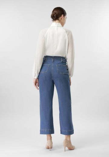 Прямые джинсы