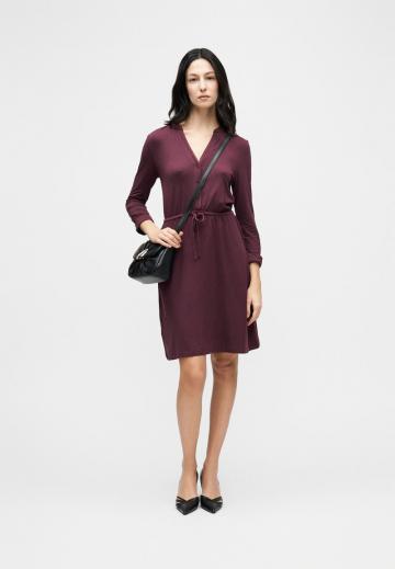 Короткое платье