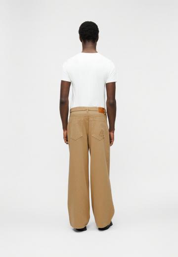 Свободные джинсы