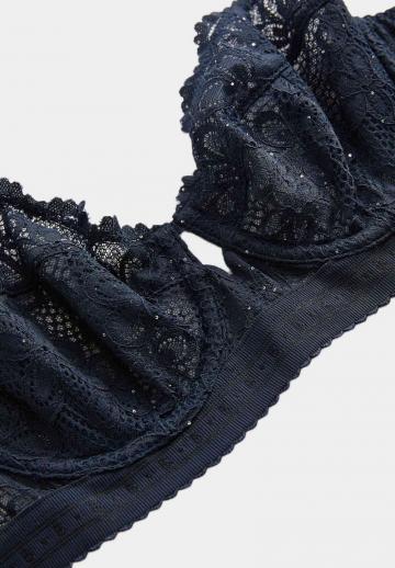 Бюстгальтер