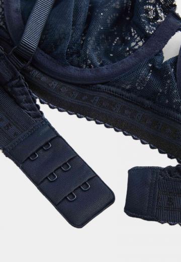 Бюстгальтер