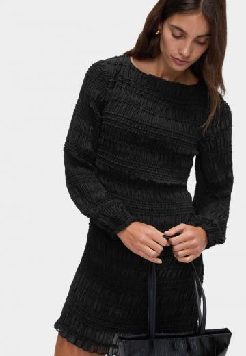 Короткое платье