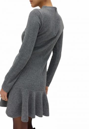 Короткое платье