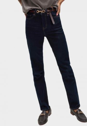 Прямые джинсы