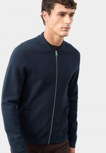 Вязаная кофта