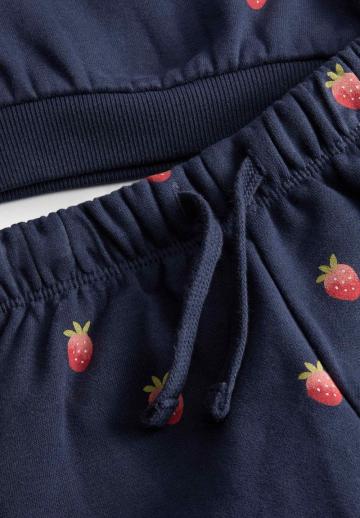 Набор одежды