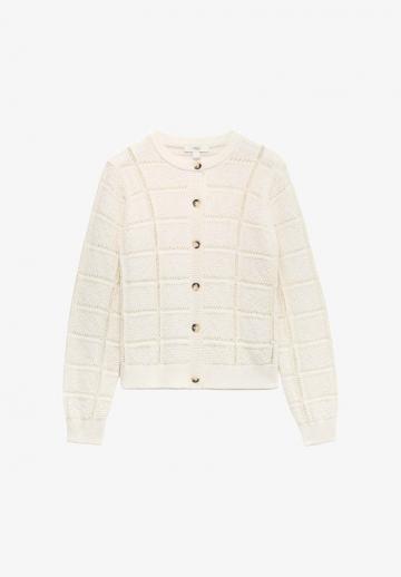 Вязаная кофта