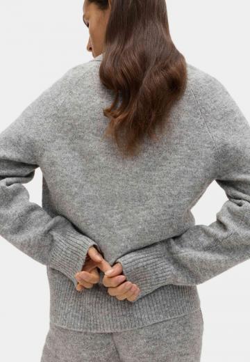 Пуловер с воротником поло