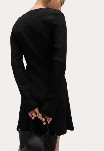 Короткое платье