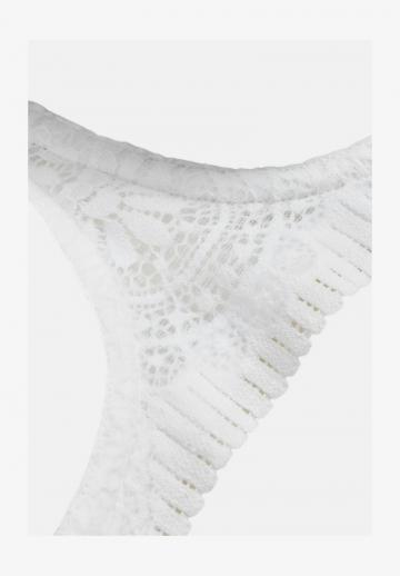 Бюстгальтер на косточках