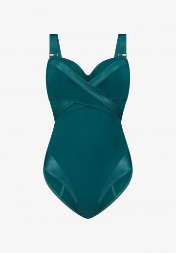 Слитный купальник