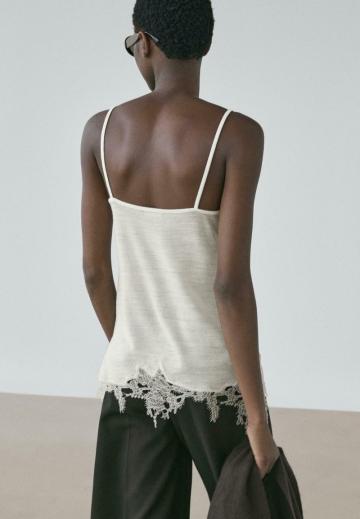 Топ на бретельках