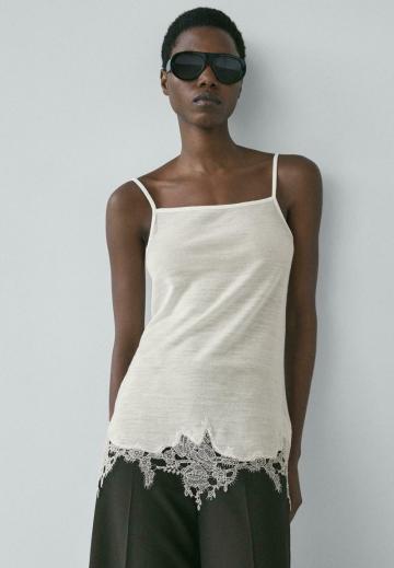 Топ на бретельках