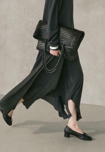 Вязаное платье