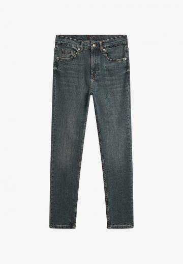 Короткие джинсы