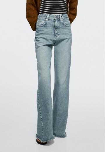 Клешеные джинсы