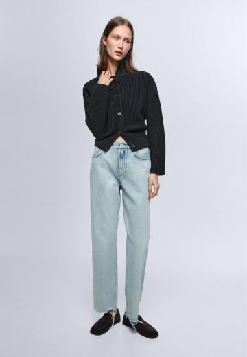 Прямые джинсы