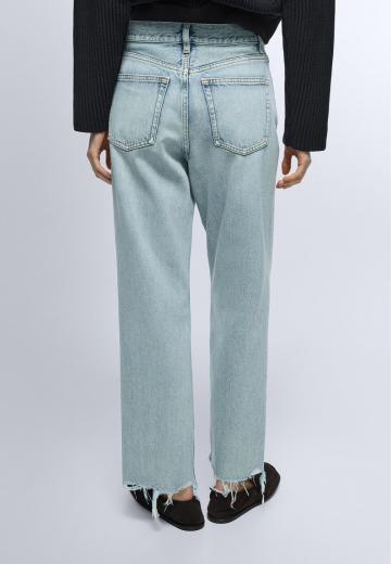 Прямые джинсы