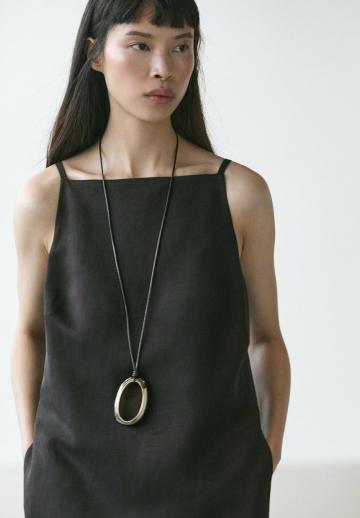 Короткое платье