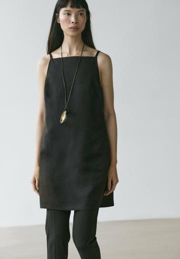 Короткое платье