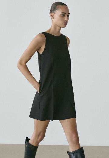 Короткое платье