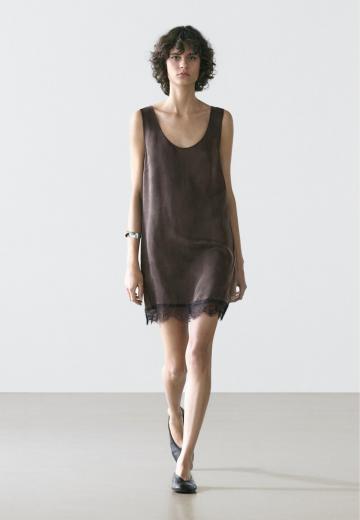 Короткое платье