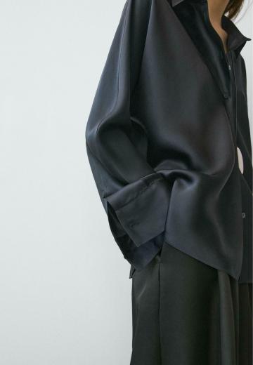 Атласная блузка