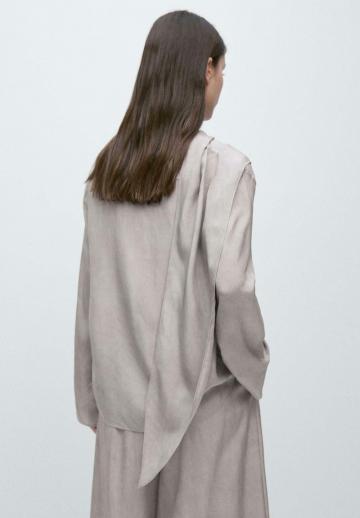 Атласная блузка