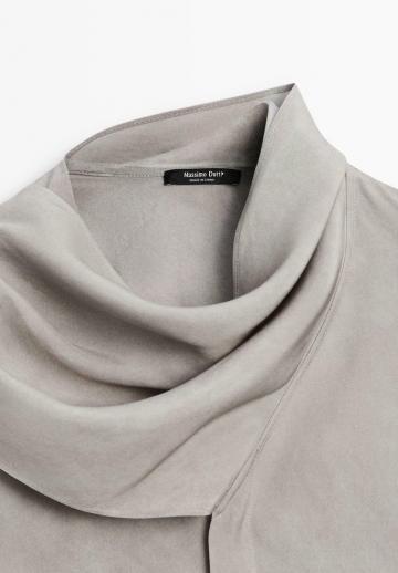 Атласная блузка