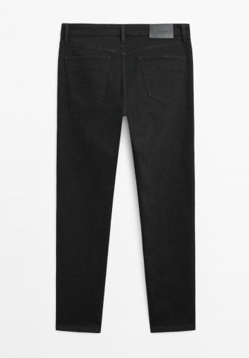 Узкие джинсы