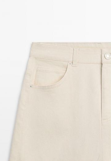 Прямые джинсы