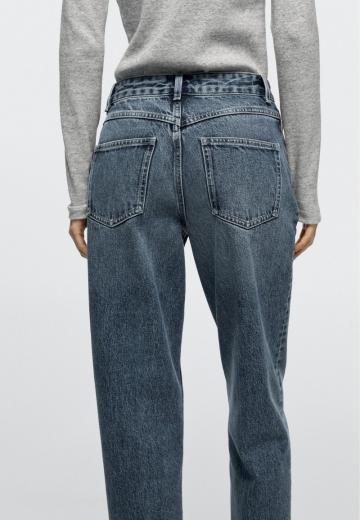 Прямые джинсы