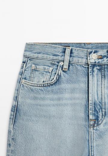 Прямые джинсы