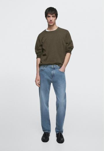 Узкие джинсы