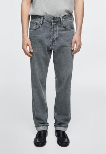 Прямые джинсы