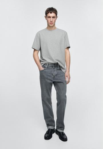 Прямые джинсы