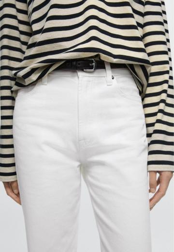 Прямые джинсы