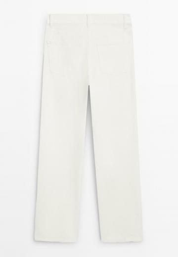 Прямые джинсы