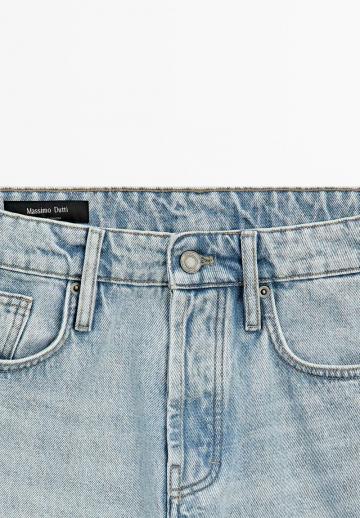 Прямые джинсы