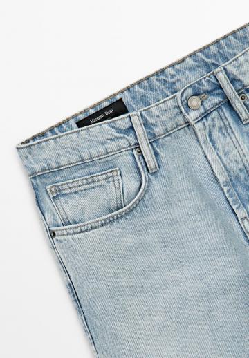 Прямые джинсы