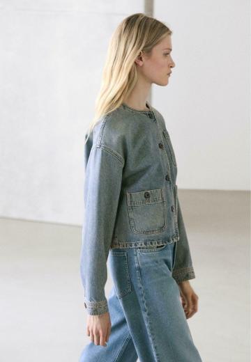 Джинсовая жилетка