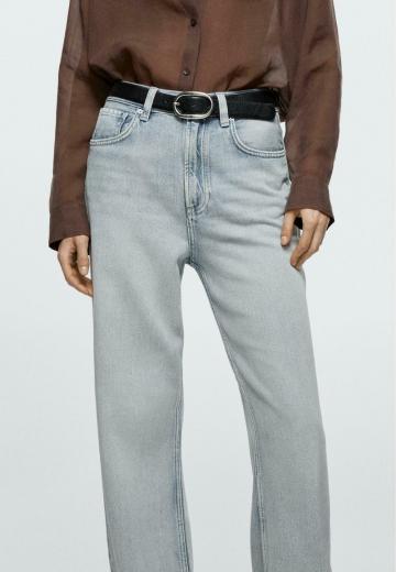 Прямые джинсы