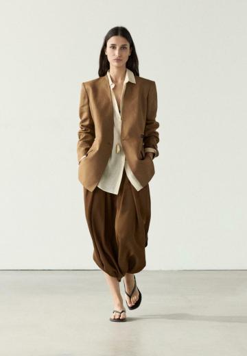 Короткое пальто